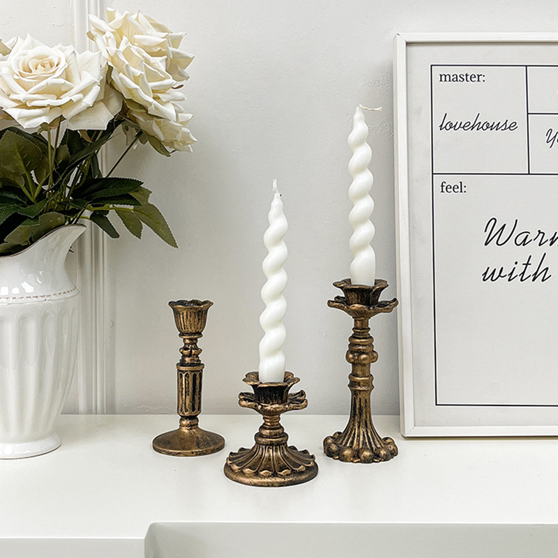 Tables - Tempat Lilin Perunggu Antik Bergaya Vintage